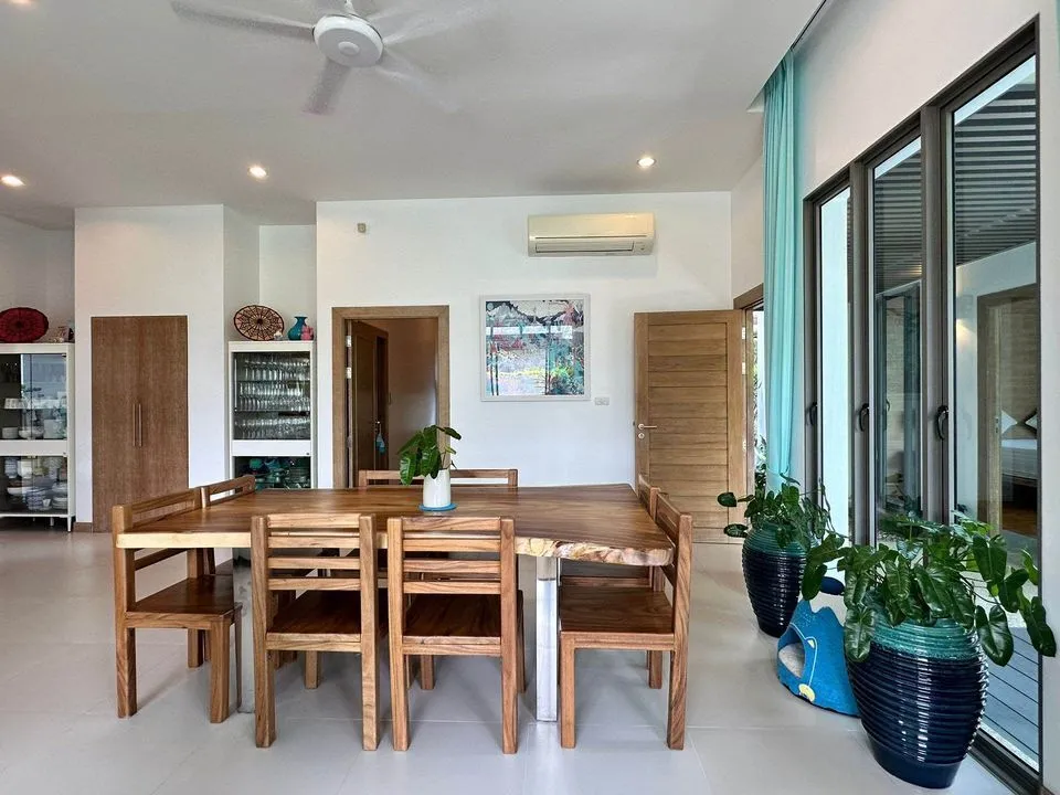 Spacious 3 bedroom with private pool for rent in Layan Beach — Thumbnail 12