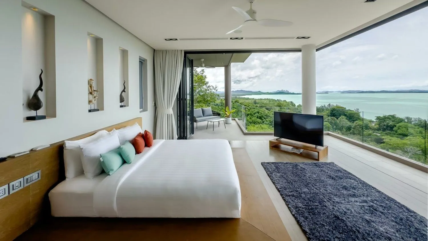 Stunning Sea View Villa for Sale in Pa Khlok, Phuket — Thumbnail 5
