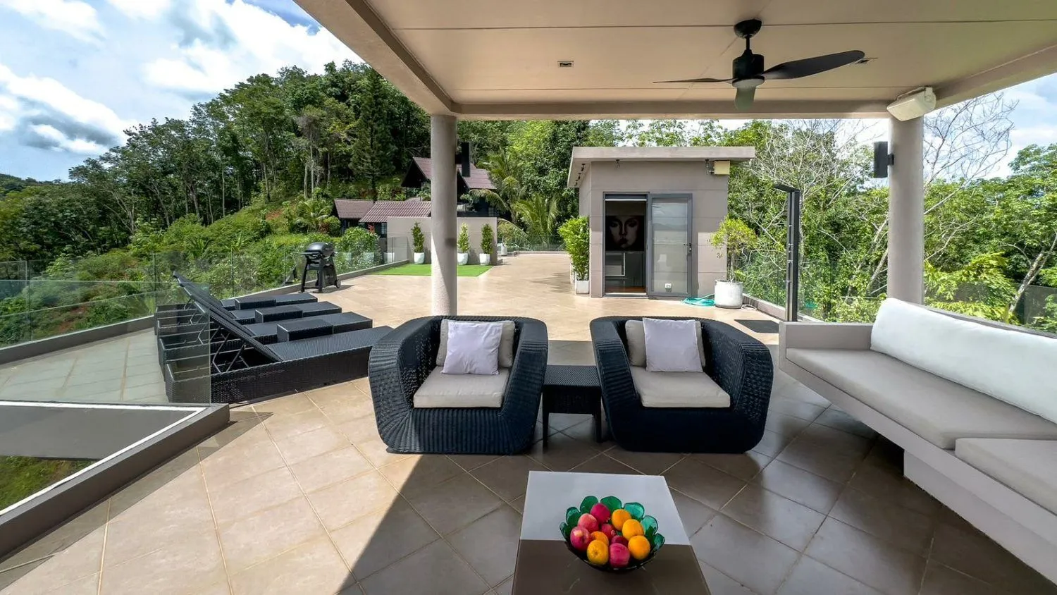 Stunning Sea View Villa for Sale in Pa Khlok, Phuket — Thumbnail 9