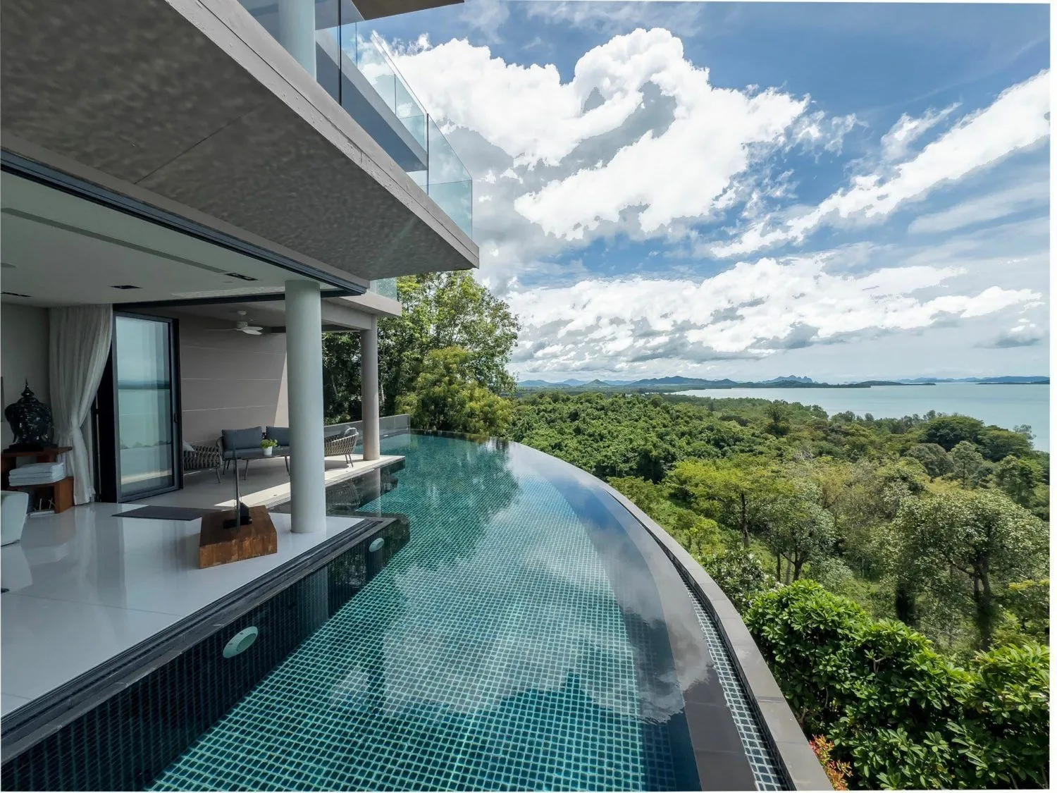 Stunning Sea View Villa for Sale in Pa Khlok, Phuket — Thumbnail 19