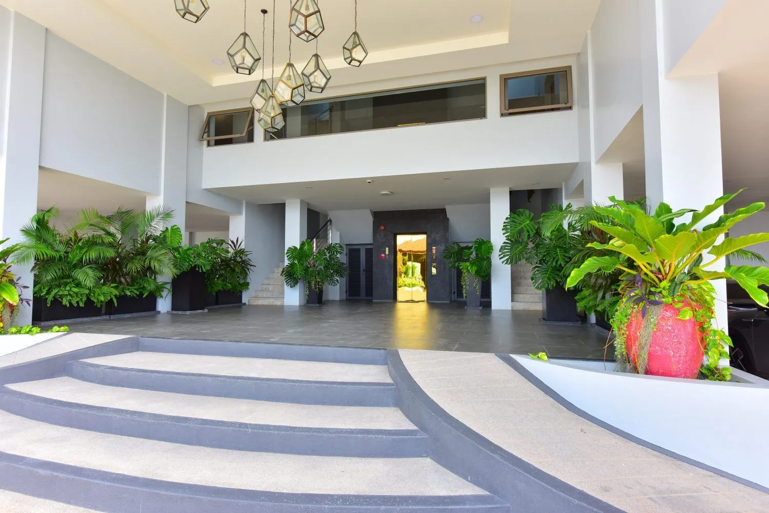 Luxurious Sea View Condo for Sale at Andamaya, Surin Bay, Phuket — Thumbnail 3