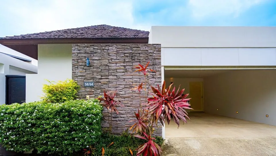 Seastone Villa – 3 bedroom with private pool for rent near Layan Beach — Thumbnail 4