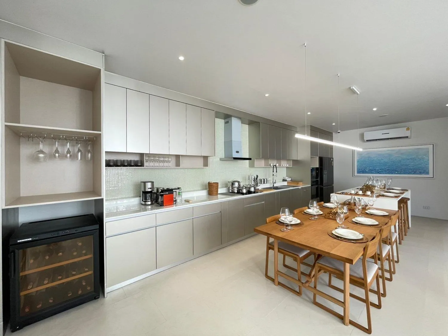 Luxpride by Wallaya – 3-Bedroom Villa 377 sqm for Sale in Choeng Thale, Phuket — Thumbnail 11