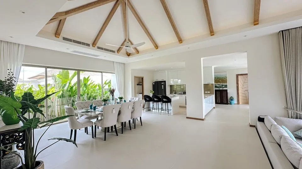 Trichada villa – 4 bedrooms with private pool for rent in Choeng Thale — Thumbnail 2