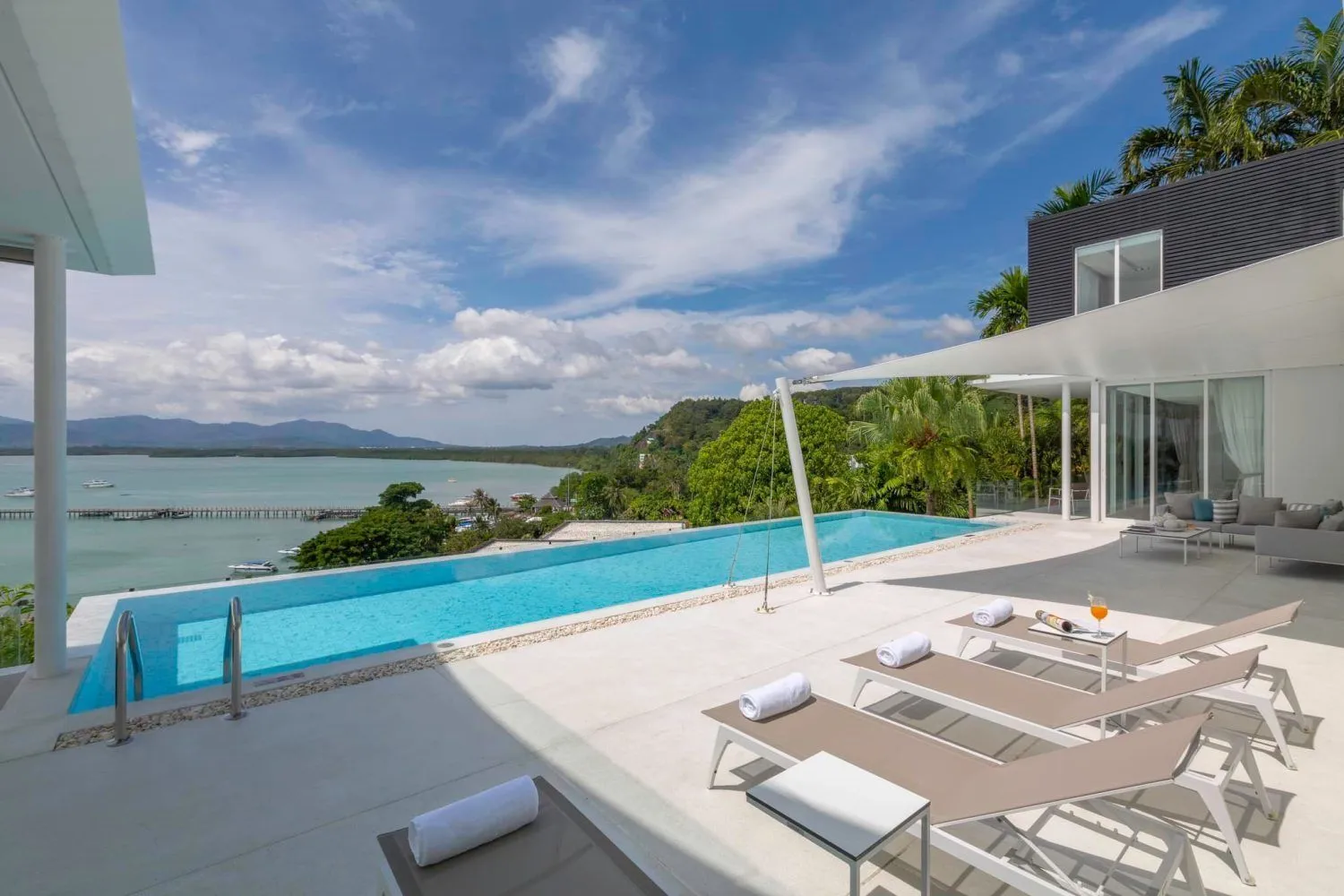 Luxurious 6-Bed Villa with Sea Views at The Bay Yamu, Phuket – For Sale 169M THB — Thumbnail 4