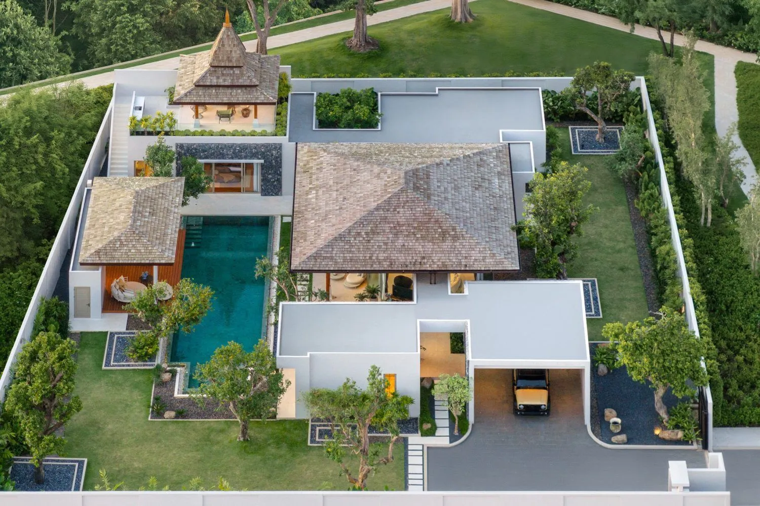 Botanica Grand Avenue – Luxury Villas for Sale in Layan Beach, Phuket — Thumbnail 2