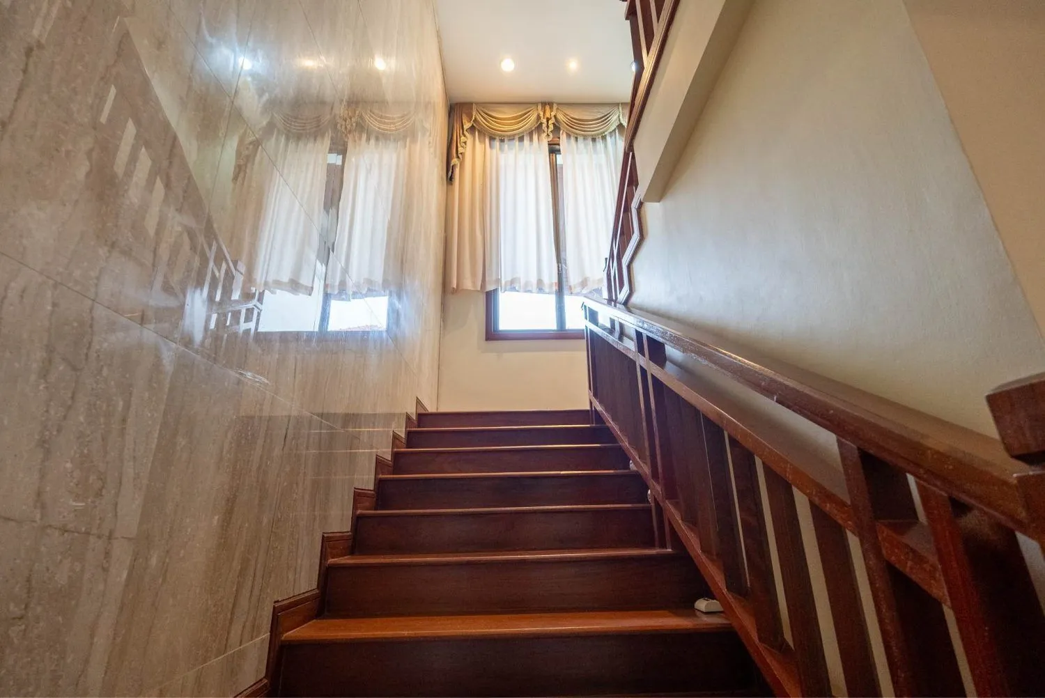Luxurious 4-Bedroom Thai-Style Villa in Laguna, Phuket – Minutes from the Beach — Thumbnail 17
