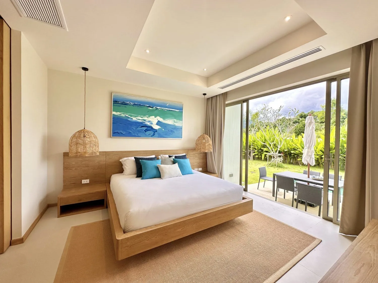 Luxurious 3-Bedroom Villa in Trichada Azure, Pasak — Thumbnail 5