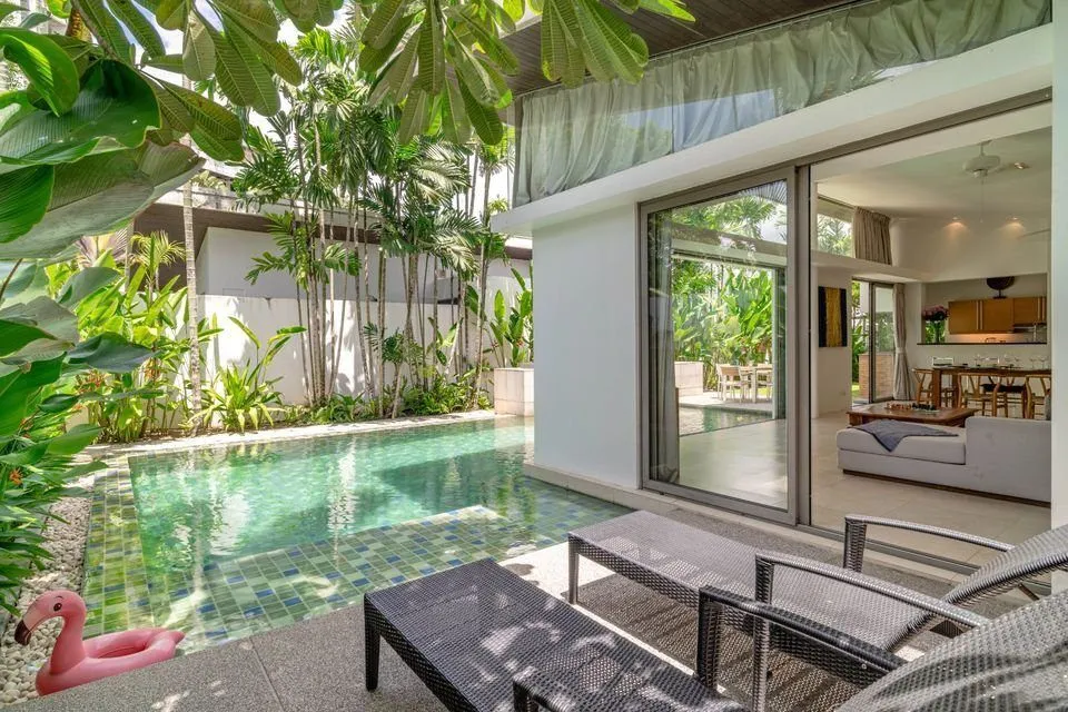 Luxurious 3-Bedroom Pool Villa in Bangtao, Phuket – Prime Location Near Laguna Golf — Thumbnail 3