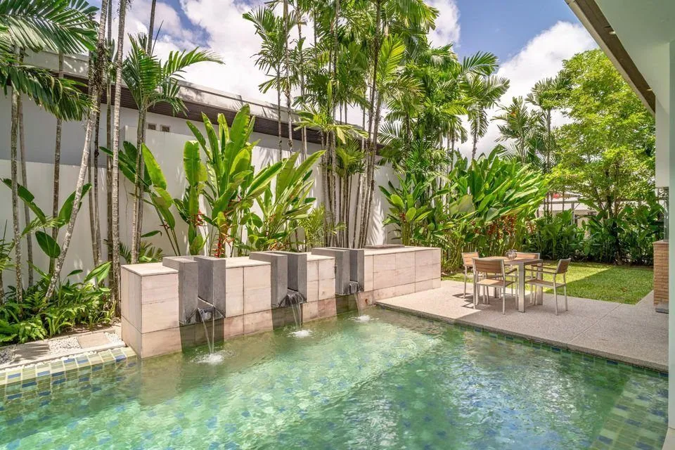 Luxurious 3-Bedroom Pool Villa in Bangtao, Phuket – Prime Location Near Laguna Golf — Thumbnail 6