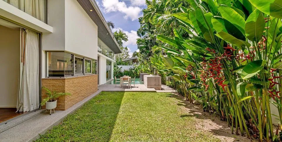 Luxurious 3-Bedroom Pool Villa in Bangtao, Phuket – Prime Location Near Laguna Golf — Thumbnail 10