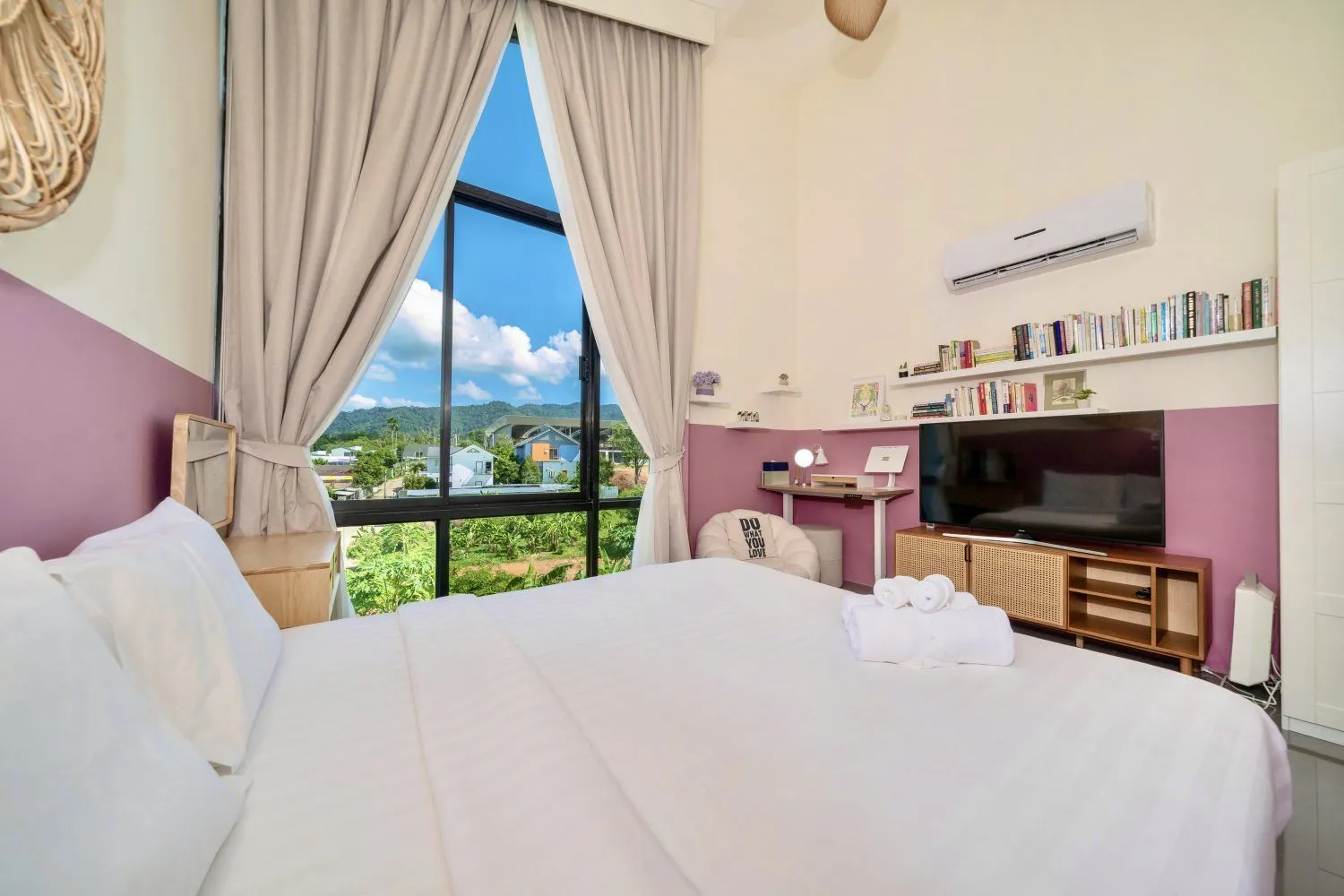 Modern 3-Bedroom Pool Villa in The Wallaya Villas Harmony, Bangtao, Phuket — Thumbnail 13