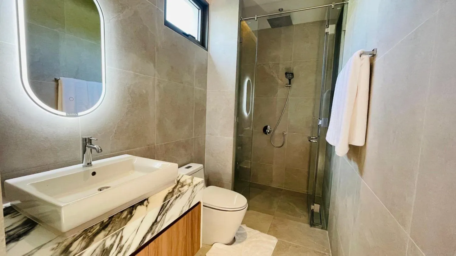 Erawana: Luxurious 4-Bedroom Pool Villa for Rent in Choeng Thale, Phuket — Thumbnail 6