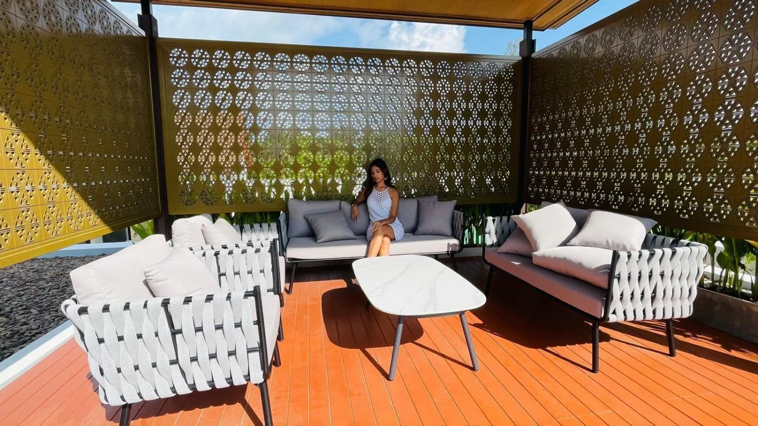 Erawana: Luxurious 4-Bedroom Pool Villa for Rent in Choeng Thale, Phuket — Thumbnail 19