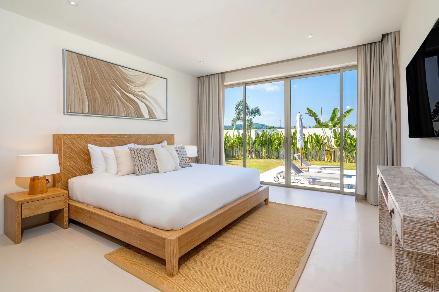 Trichada Breeze: Luxurious 4-Bedroom Villa for Sale in Phuket — Thumbnail 8
