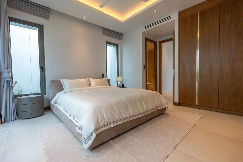 Luxurious 3-Bedroom Villa in Anchan Flora for Long-Term Rent, Phuket — Thumbnail 10