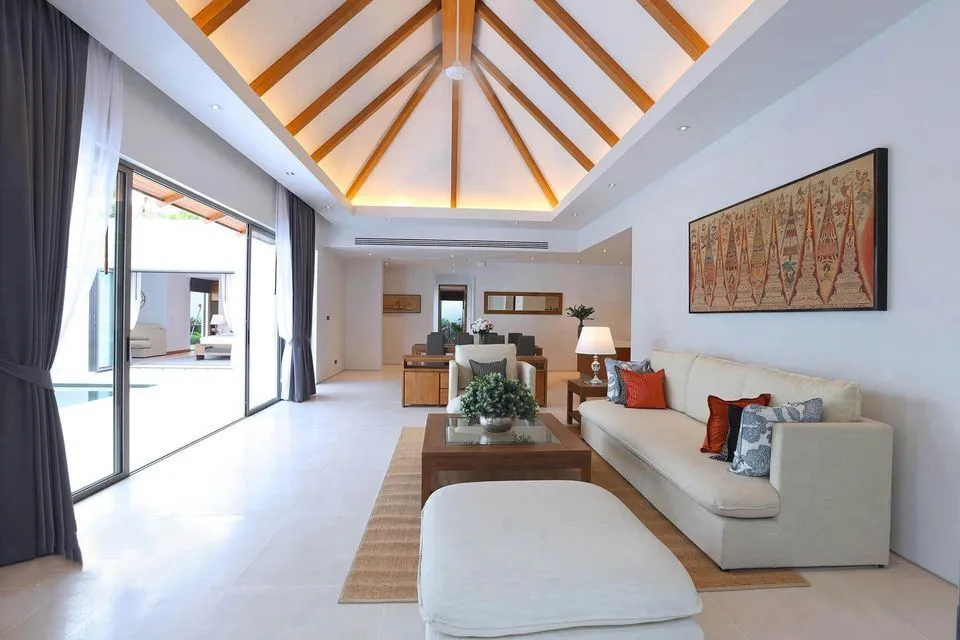 Luxurious 4-Bedroom Villa with Private Pool for Yearly Rent in Anchan Hill, Choeng Thale — Thumbnail 10