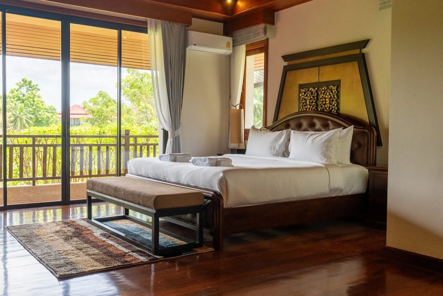Angsana Laguna Villa – 4 bedrooms pool villa with big garden for rent near Bangtao Beach — Thumbnail 7
