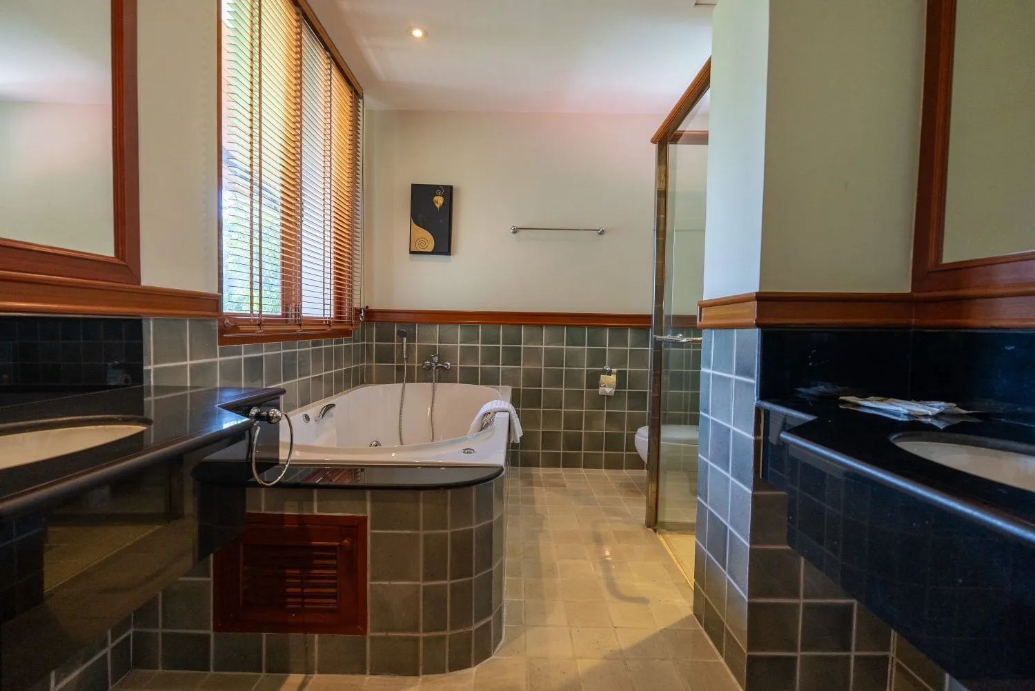 Angsana Laguna Villa – 4 bedrooms pool villa with big garden for rent near Bangtao Beach — Thumbnail 9