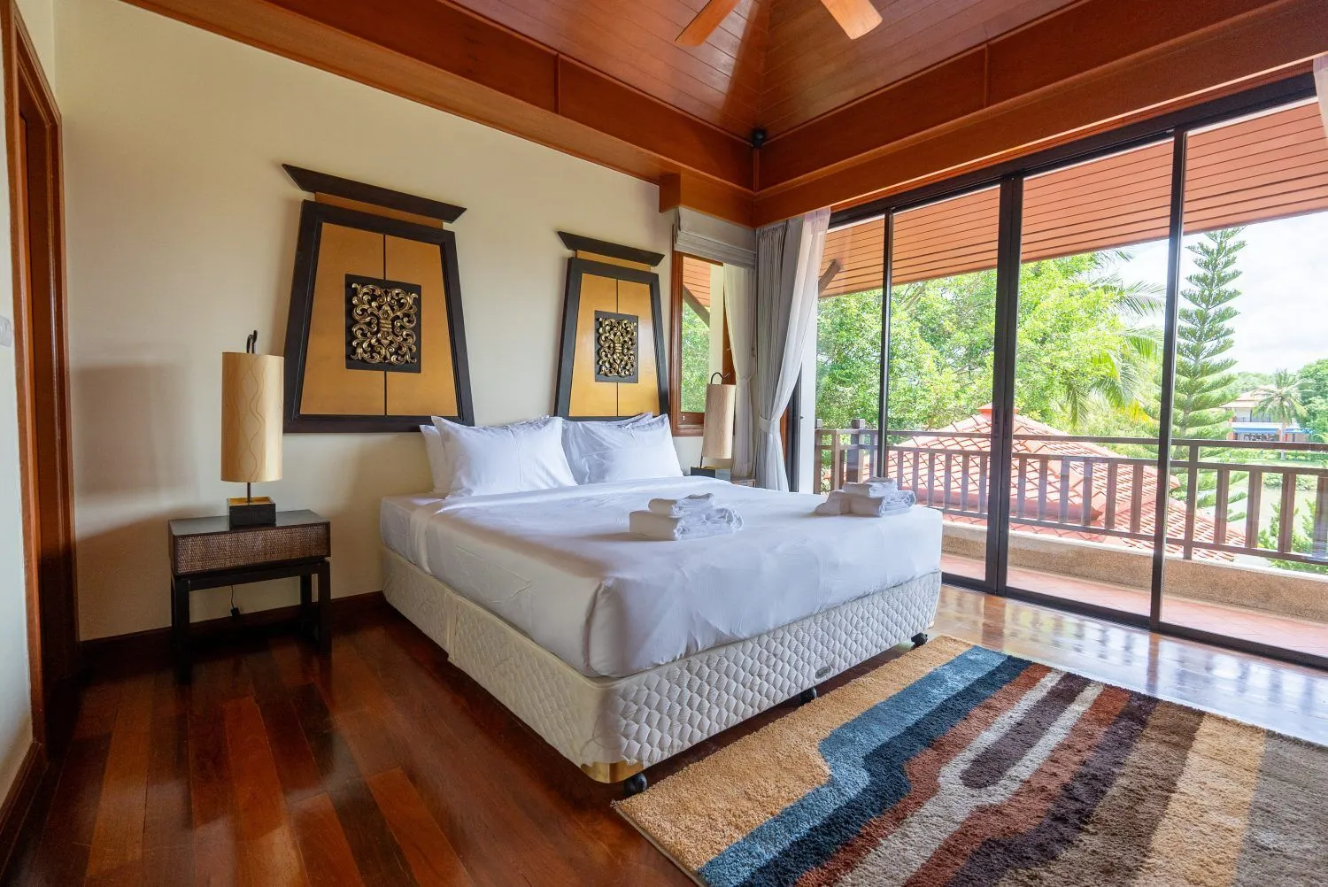 Angsana Laguna Villa – 4 bedrooms pool villa with big garden for rent near Bangtao Beach — Thumbnail 14