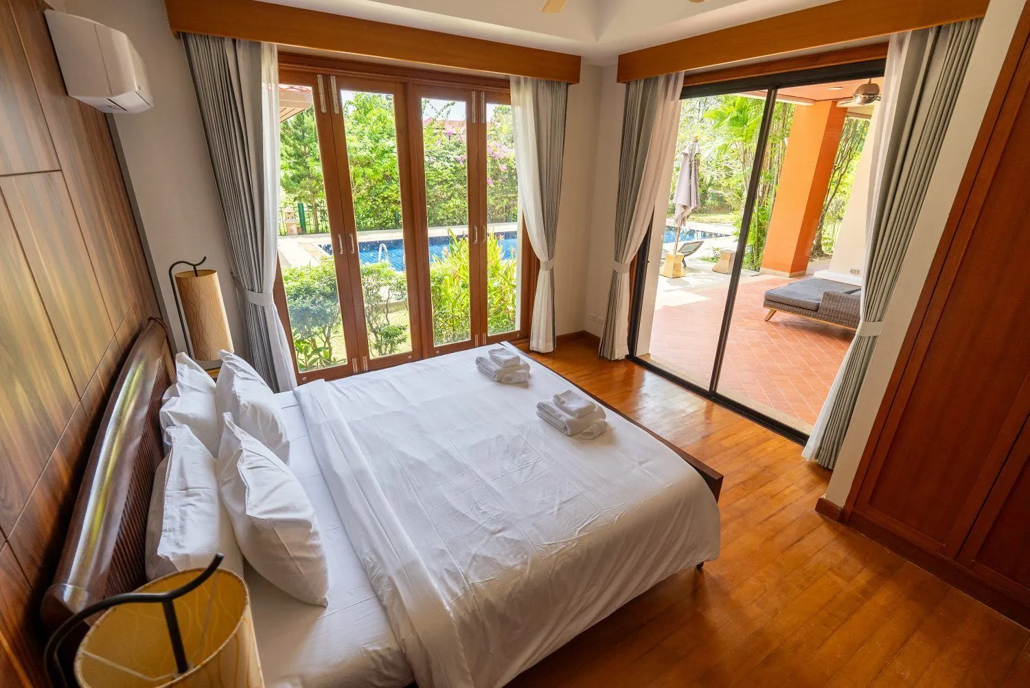 Angsana Laguna Villa – 4 bedrooms pool villa with big garden for rent near Bangtao Beach — Thumbnail 19