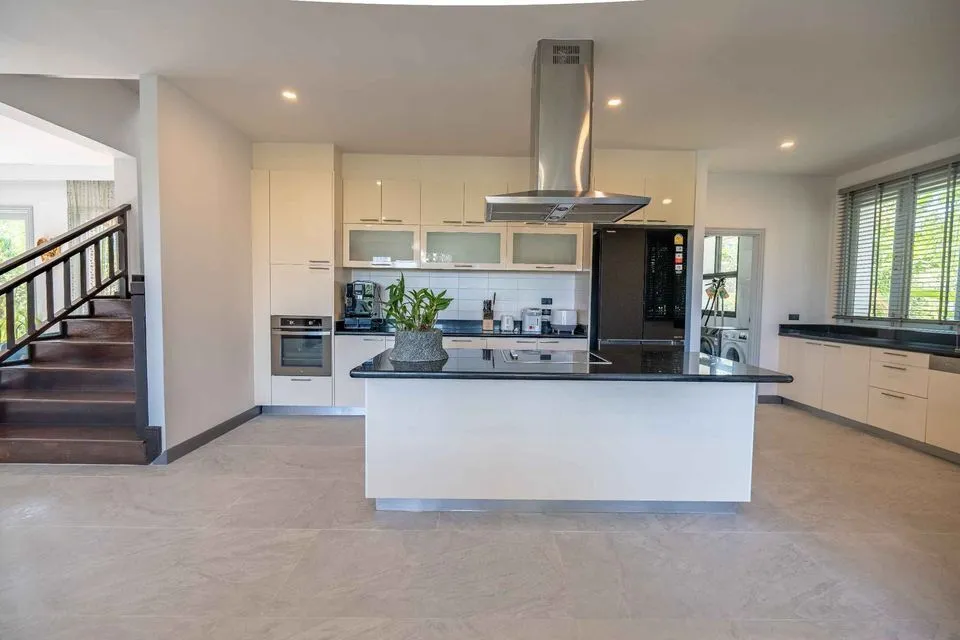 Luxurious 4-Bedroom Villa for Sale in Laguna Village – Newly Renovated, Ready to Move In — Thumbnail 6