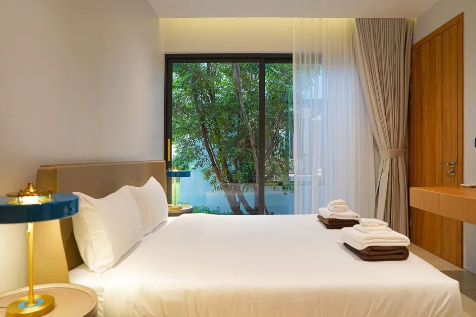 Luxurious 4-Bedroom Designer Villa with Premium Furnishings in Bitanica Foresta — Thumbnail 6