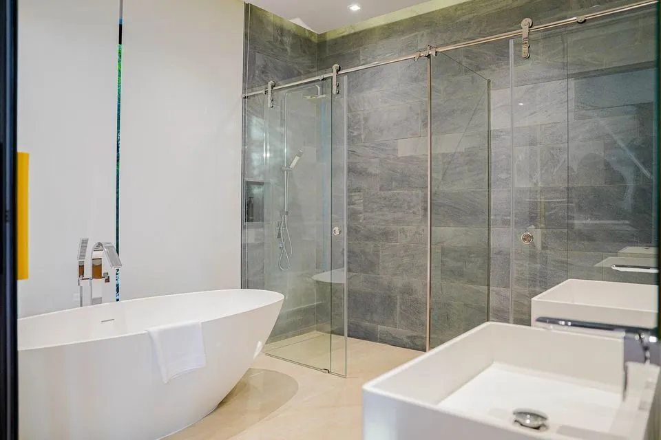 Luxurious 4-Bedroom Designer Villa with Premium Furnishings in Bitanica Foresta — Thumbnail 15