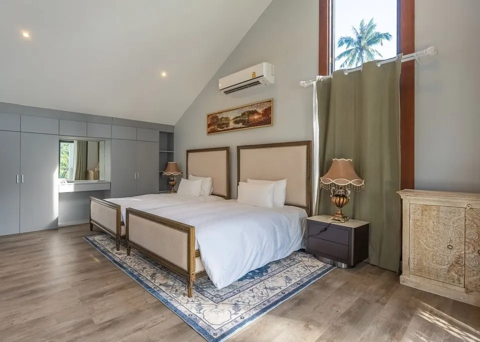 Spacious Golf Course Villa with Private Pool for Rent in Kathu, Phuket — Thumbnail 9