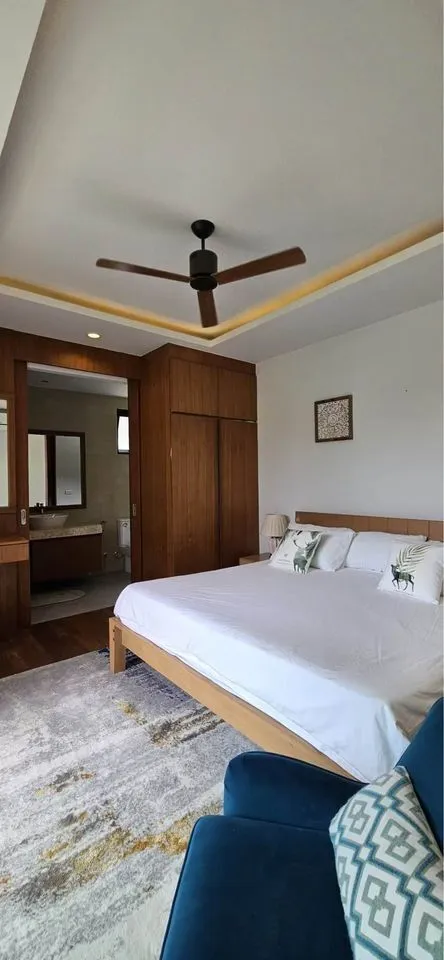 Stunning 4-Bedroom Pool Villa for Yearly Rent in Choeng Thale, Phuket — Thumbnail 5