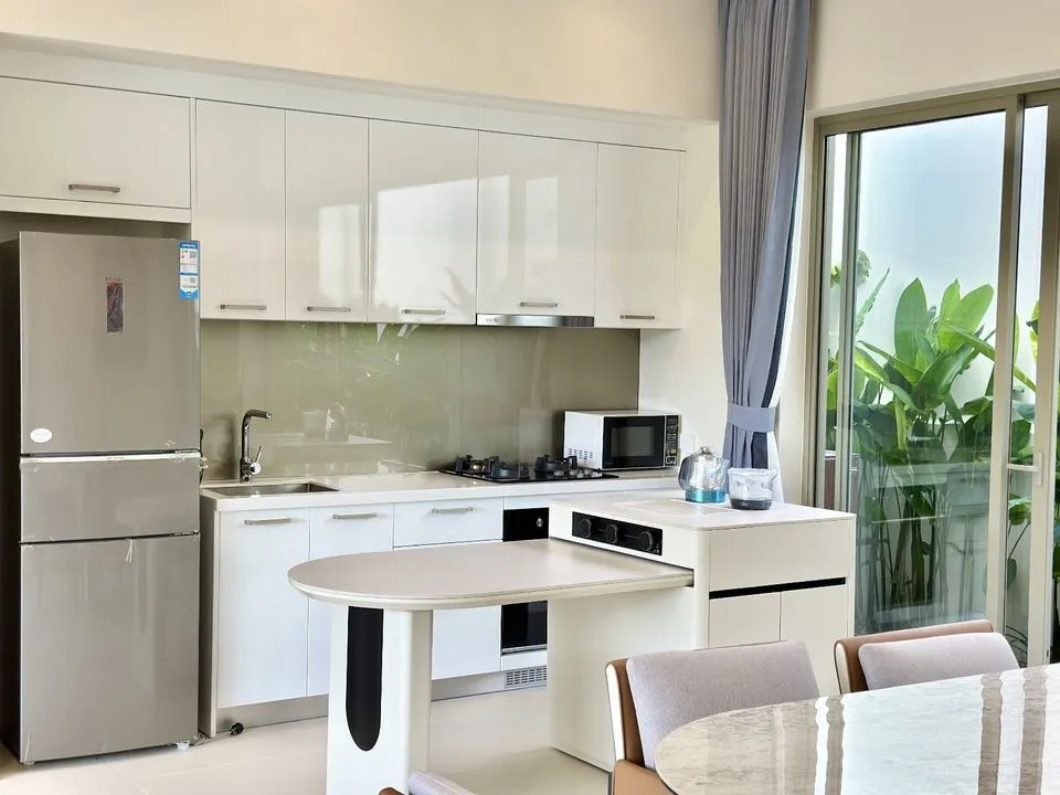 Luxurious 3-Bedroom Trichada Azure Villa for Rent in Phuket — Thumbnail 11
