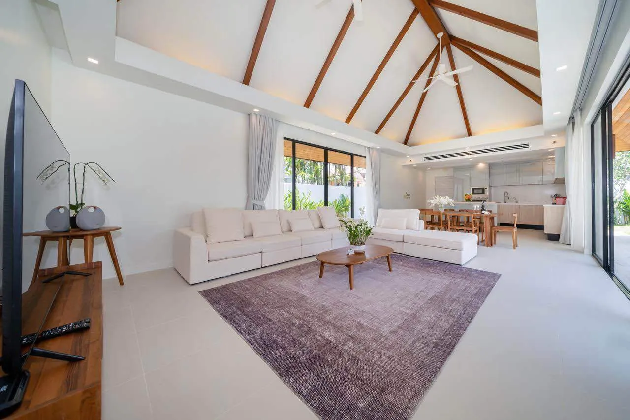 Contemporary 2-Bedroom Anchan Villa for Rent near Layan Beach — Thumbnail 2