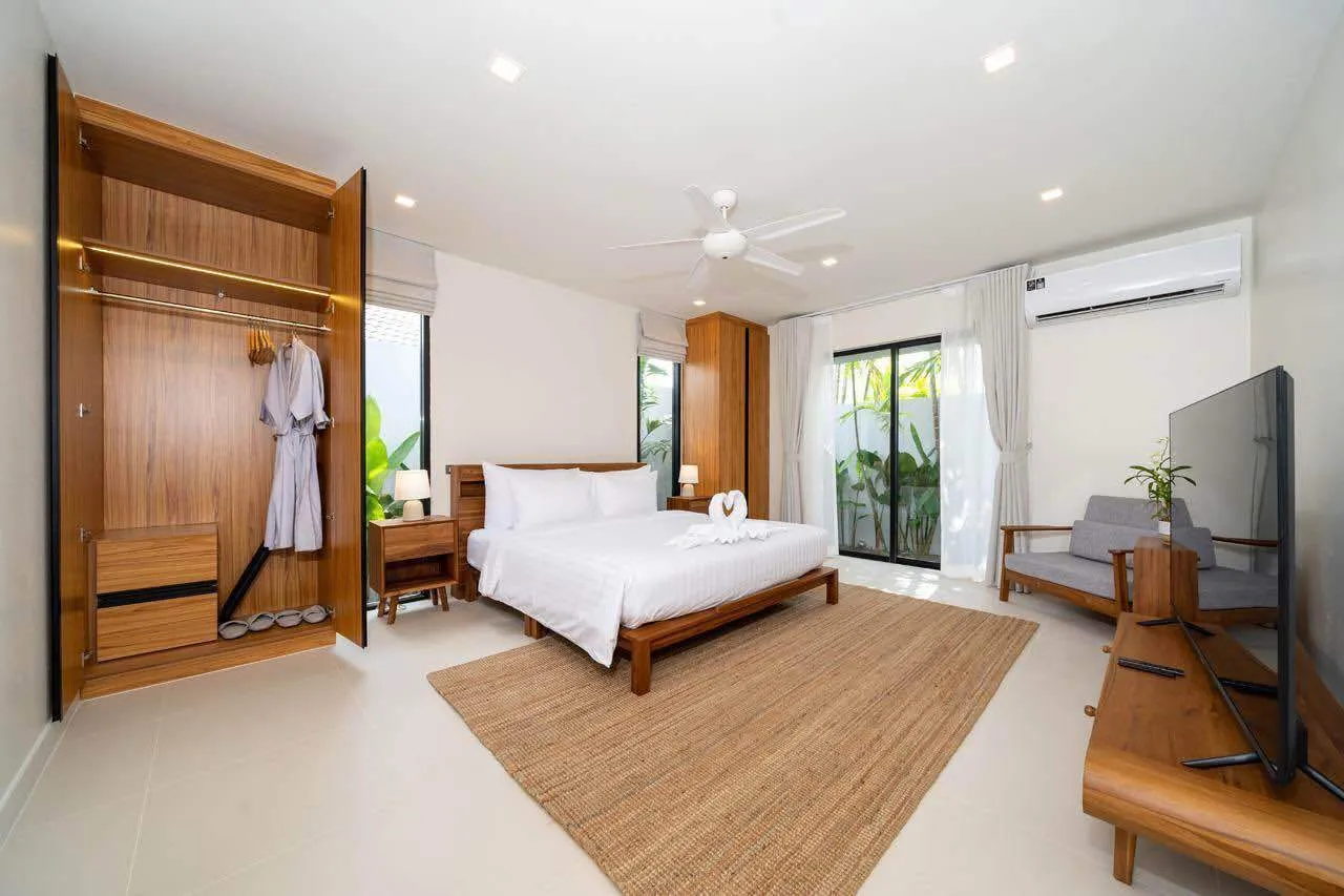 Contemporary 2-Bedroom Anchan Villa for Rent near Layan Beach — Thumbnail 3