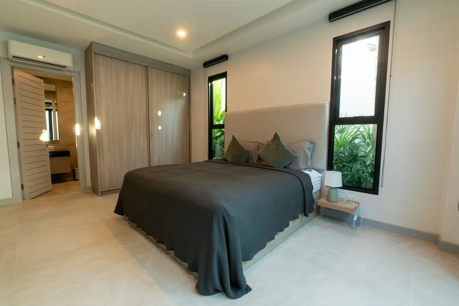 Modern 3-Bedroom Villa with Pool & Roof Terrace in Laguna-Layan-Bangtao, Phuket — Thumbnail 13
