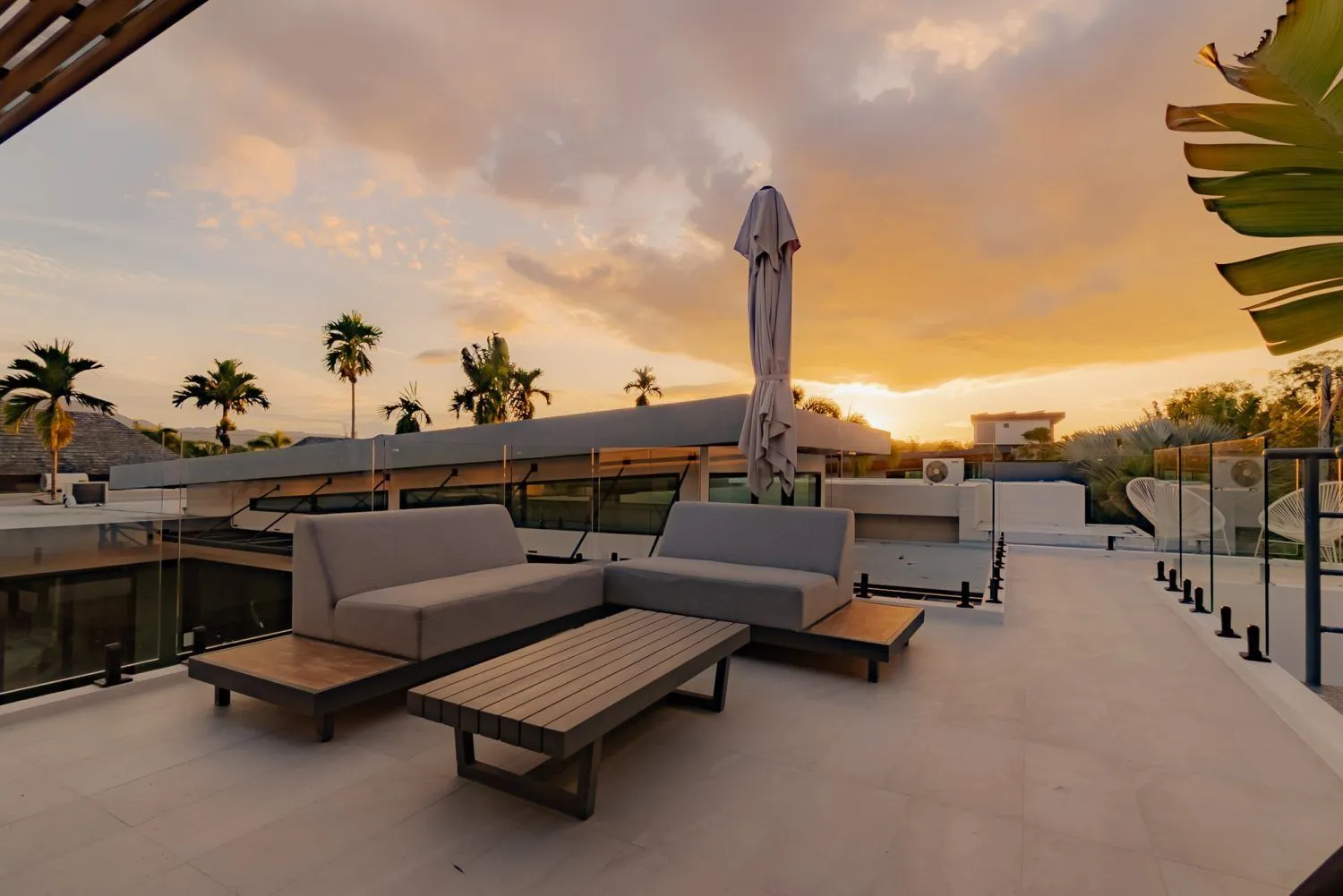 Modern 3-Bedroom Villa with Pool & Roof Terrace in Laguna-Layan-Bangtao, Phuket — Thumbnail 15