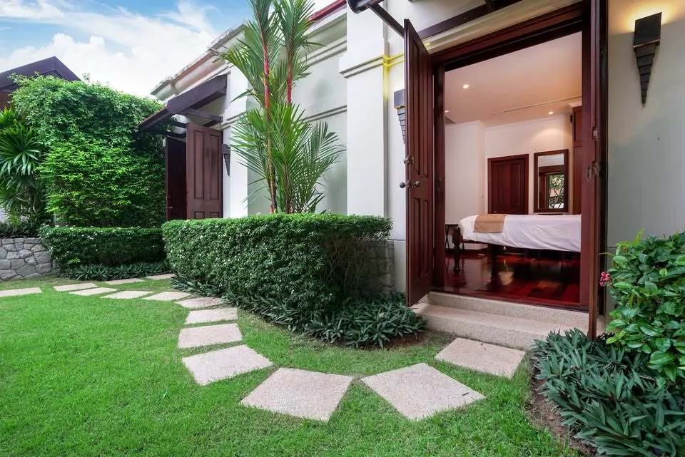 Luxurious 5+1 Bedroom Sai Taan Villa with Pool & Spa Room — Thumbnail 10