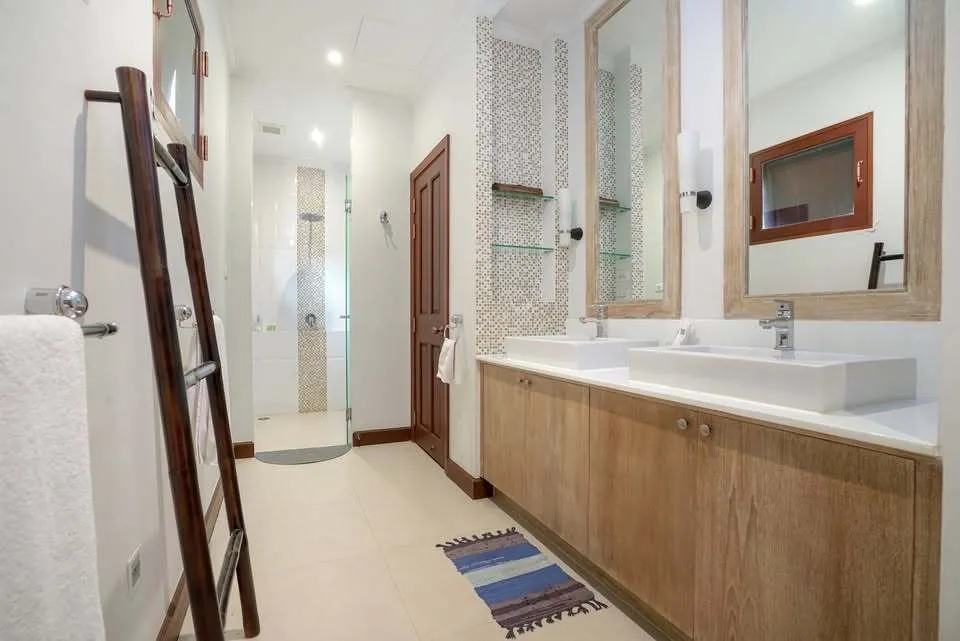 Luxurious 5+1 Bedroom Sai Taan Villa with Pool & Spa Room — Thumbnail 19