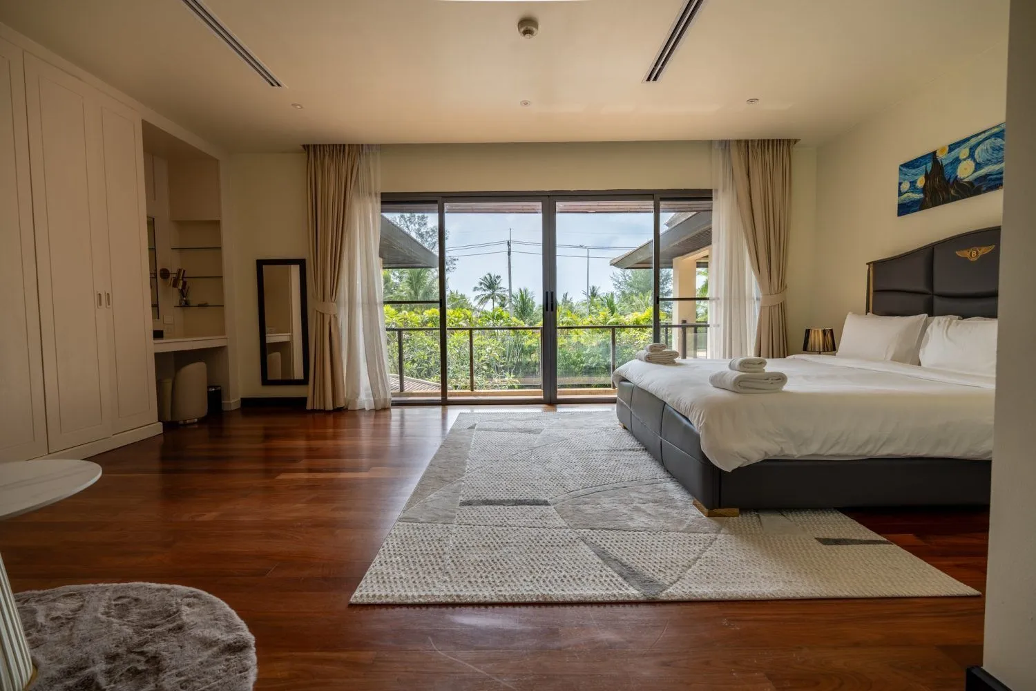 Luxury Beachfront Villa at Maan Tawan – 6 bedrooms with private pool — Thumbnail 10