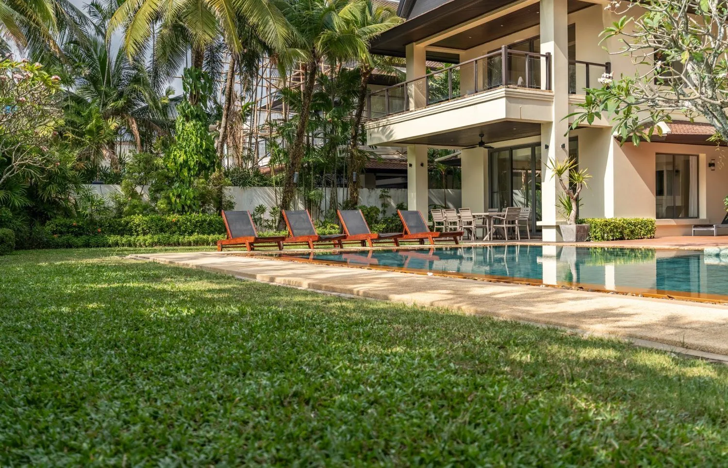 Luxury Beachfront Villa at Maan Tawan – 6 bedrooms with private pool — Thumbnail 15