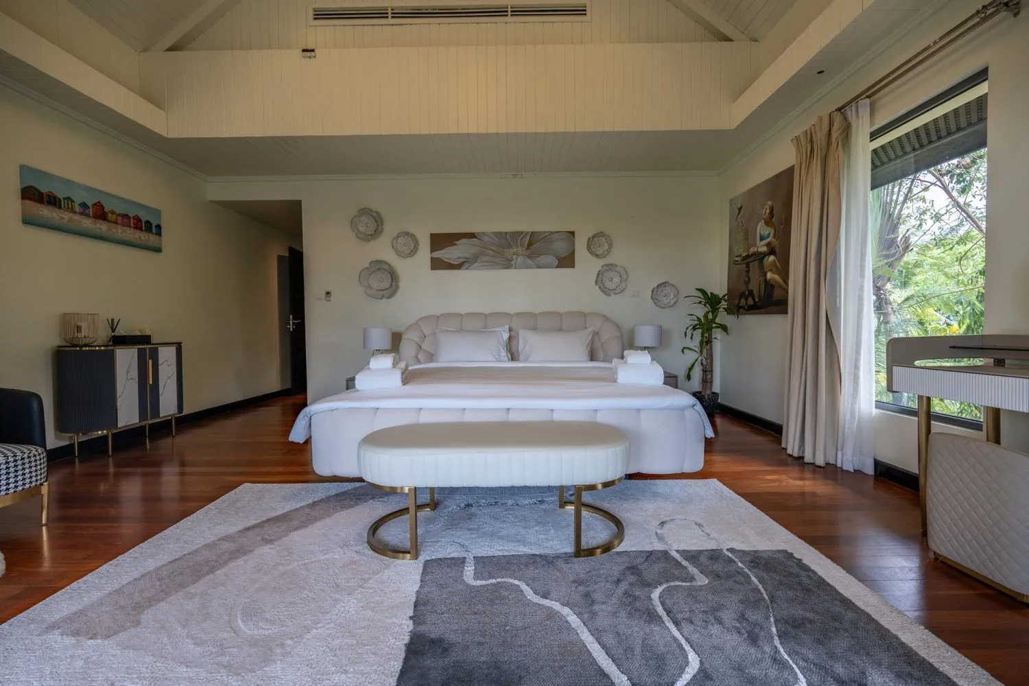 Luxury Beachfront Villa at Maan Tawan – 6 bedrooms with private pool — Thumbnail 17