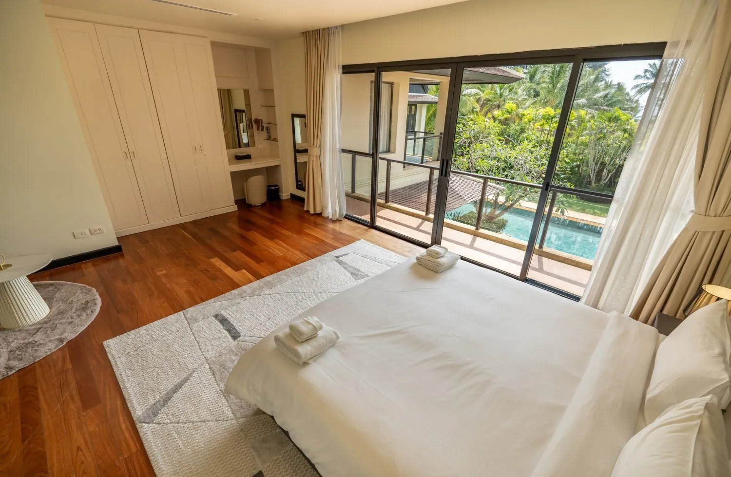Luxury Beachfront Villa at Maan Tawan – 6 bedrooms with private pool — Thumbnail 26