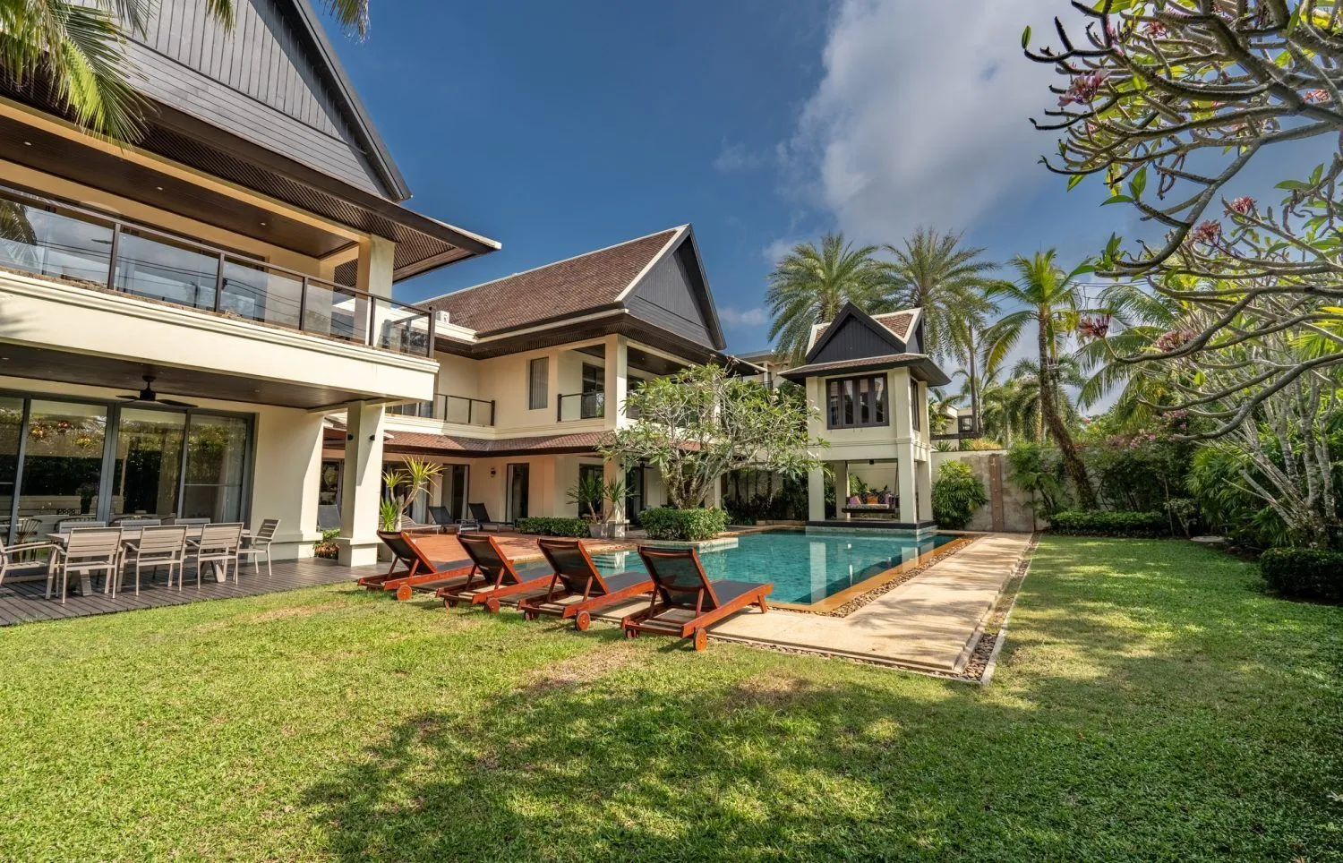 Luxury Beachfront Villa at Maan Tawan – 6 bedrooms with private pool — Thumbnail 28
