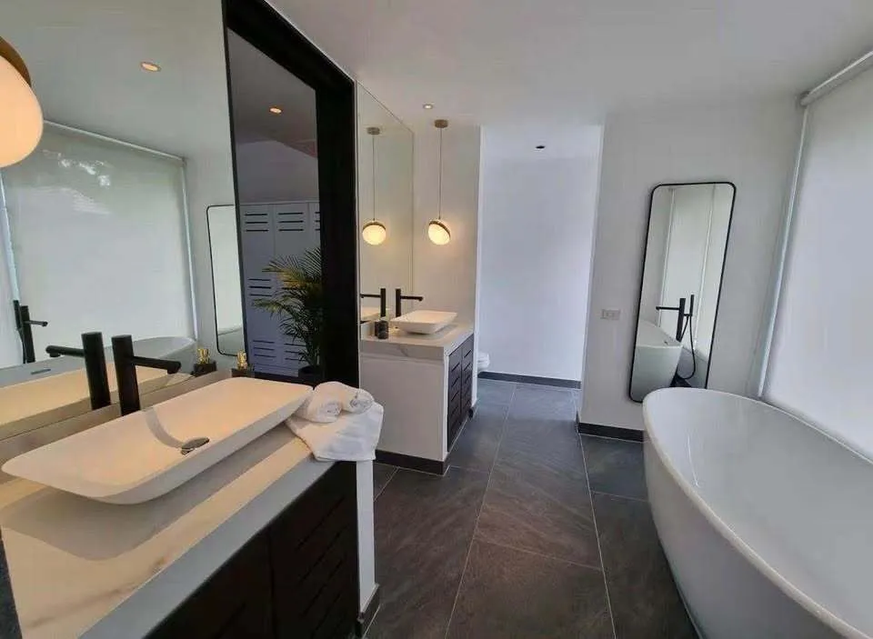 Spacious 4-Bedroom Pool Villa for Rent in Layan — Thumbnail 21