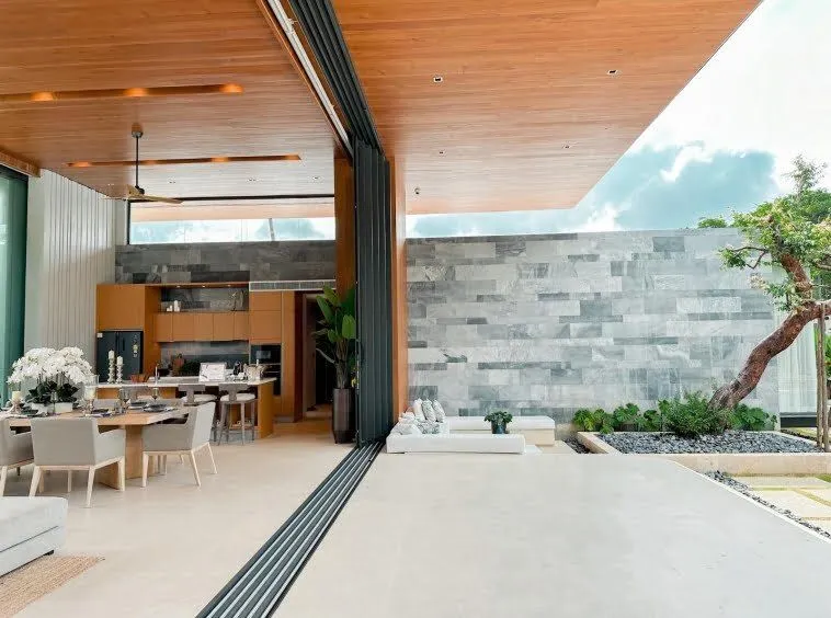 Botanica Villa: Elegant 4-Bedroom Pool Villa for Rent in Layan — Thumbnail 3