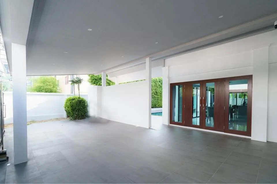 Luxurious 6-Bedroom Pool Villa for Rent in Bang Tao — Thumbnail 17