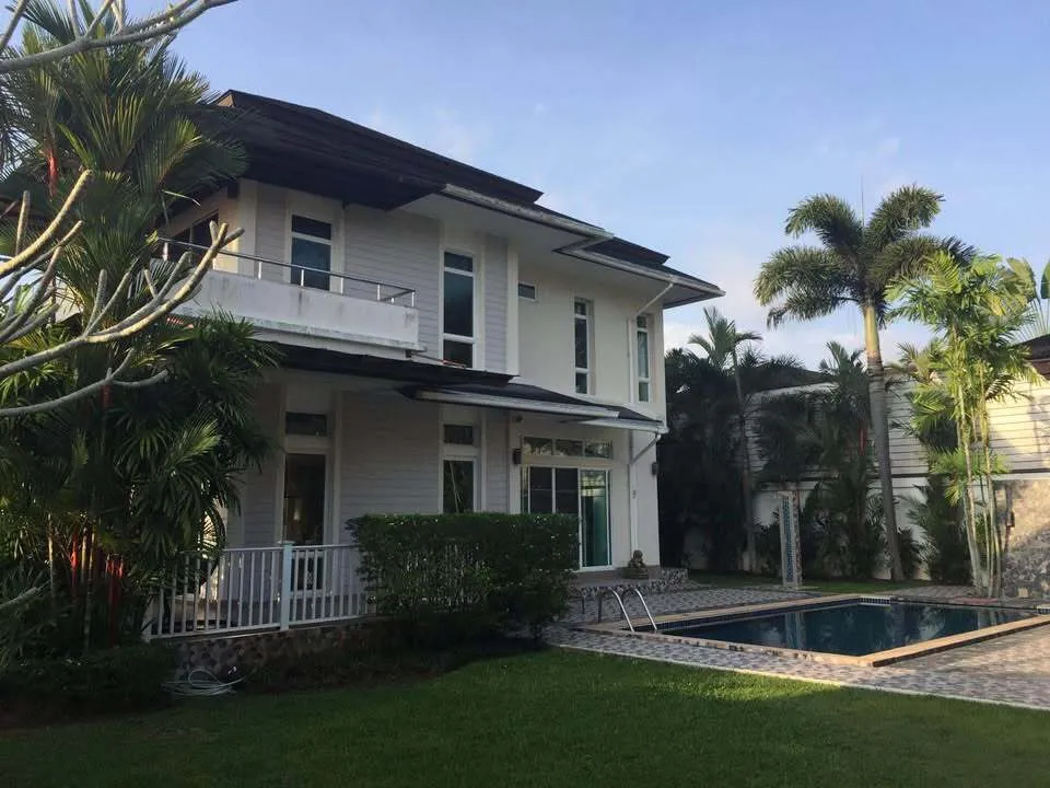 Charming 4-Bedroom Pool Villa for Rent in Layan, Thalang, Phuket — Thumbnail 10