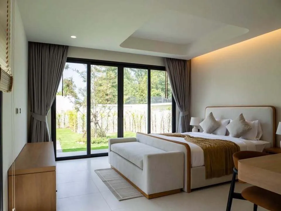 Luxurious 4-Bedroom Villa for Rent at The Breeze Villas, Bangtao — Thumbnail 12
