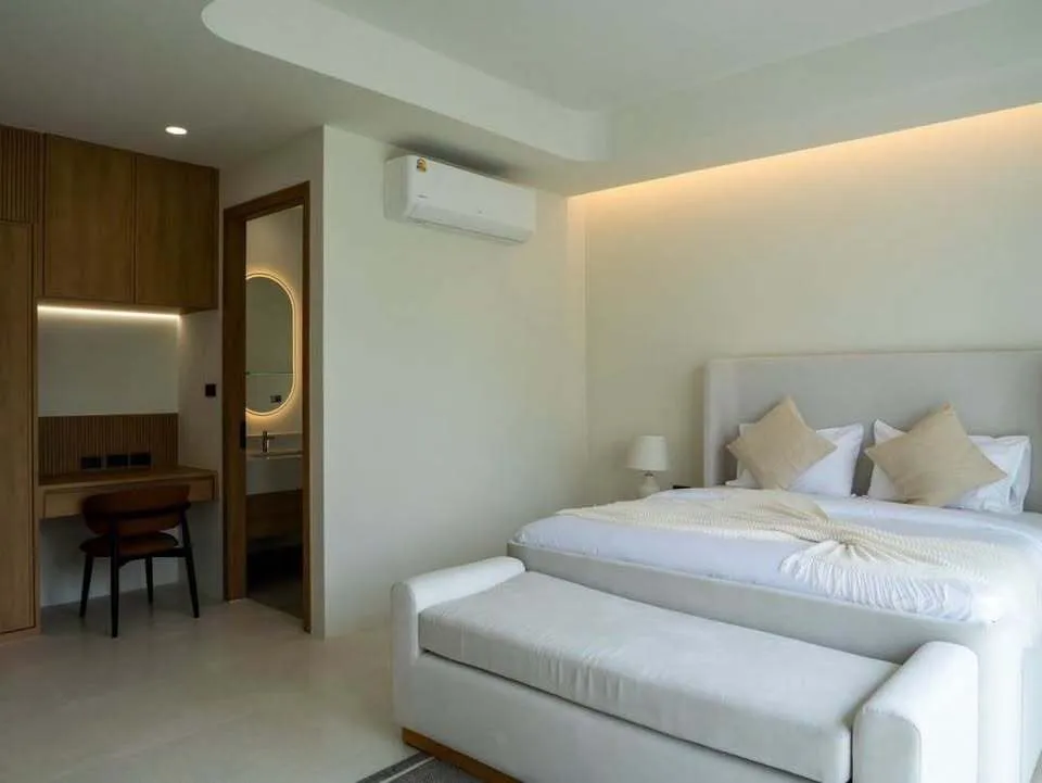 Luxurious 4-Bedroom Villa for Rent at The Breeze Villas, Bangtao — Thumbnail 15