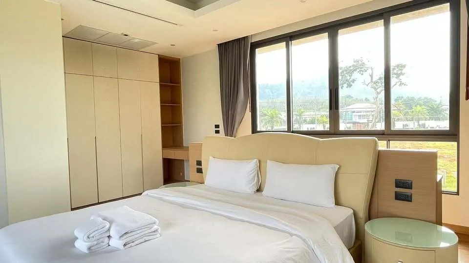 Elegant 5-Bedroom Villa for Rent in Koh Kaew – Prime Phuket Location — Thumbnail 2