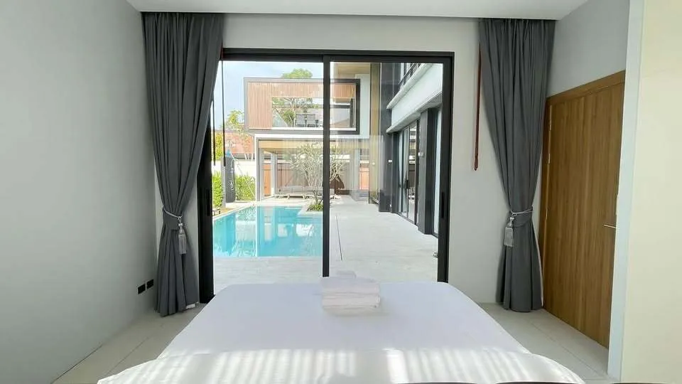 Elegant 5-Bedroom Villa for Rent in Koh Kaew – Prime Phuket Location — Thumbnail 16